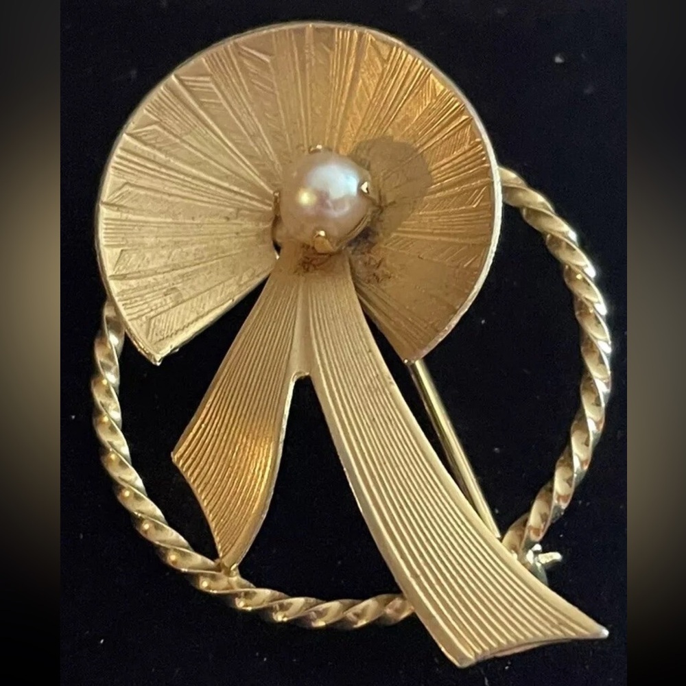 12k Gold Filled Pearl Brooch/Pin. Vintage. Stamped. Signed